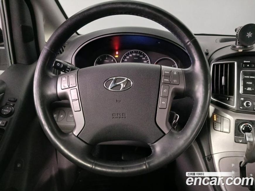 Hyundai Starex 2020