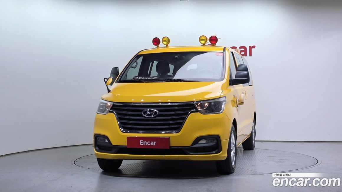 Hyundai Starex 2019
