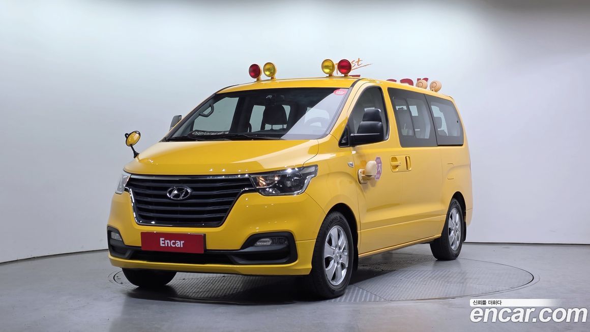 Hyundai Starex 2019