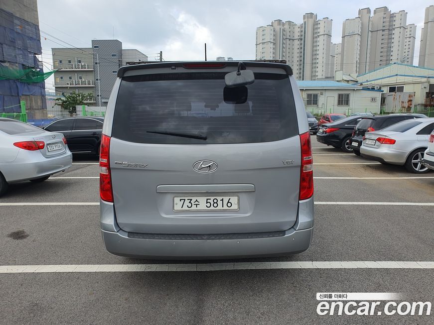 Hyundai Starex 2018