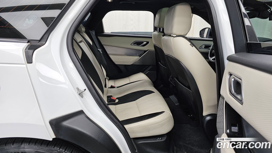 Land Rover Range Rover Velar 2020