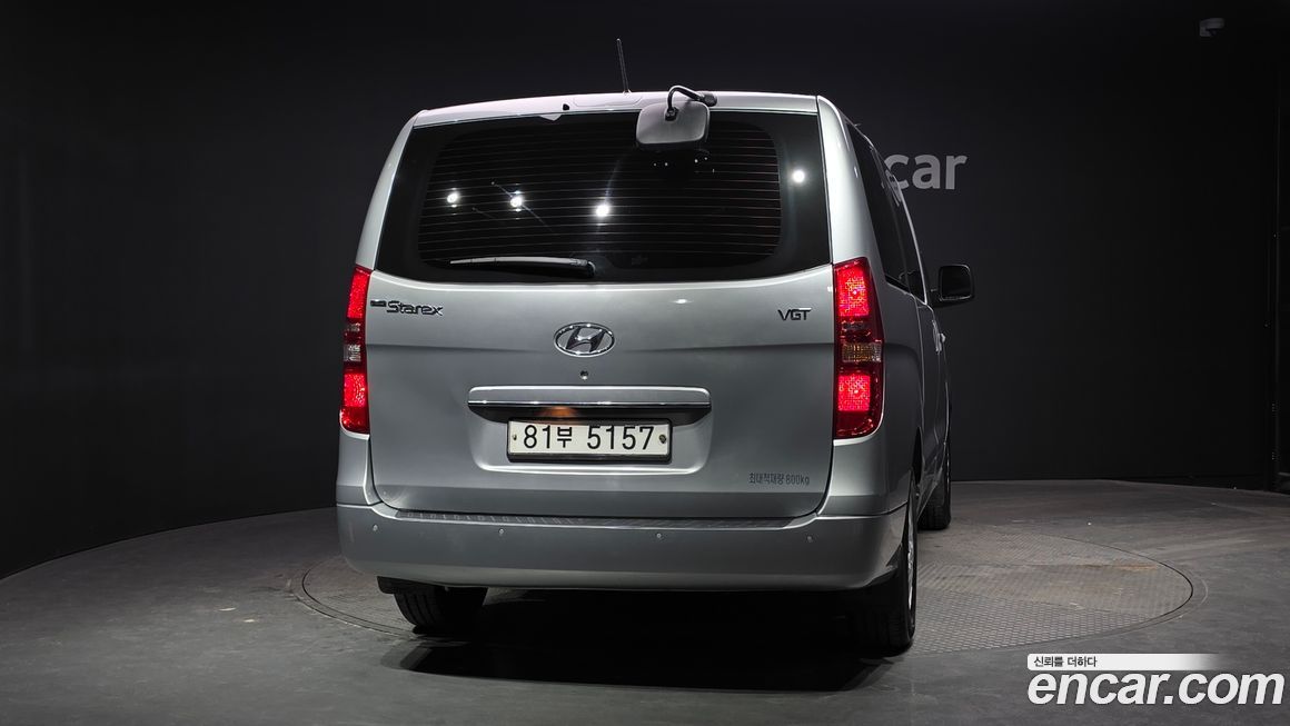 Hyundai Starex 2019