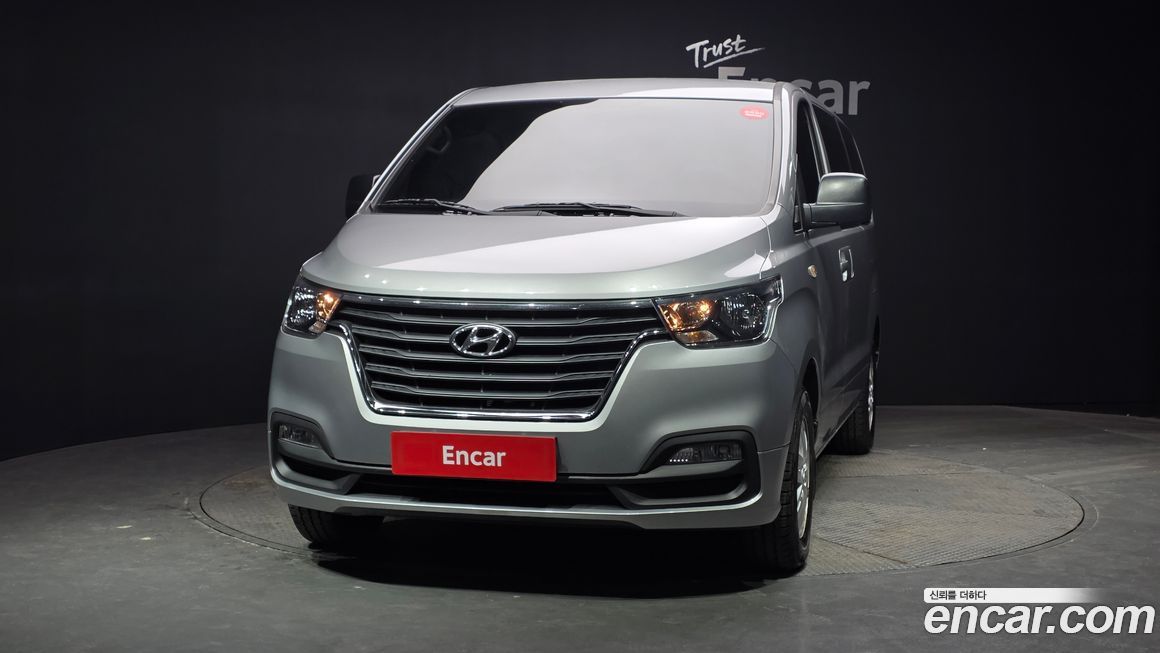 Hyundai Starex 2019