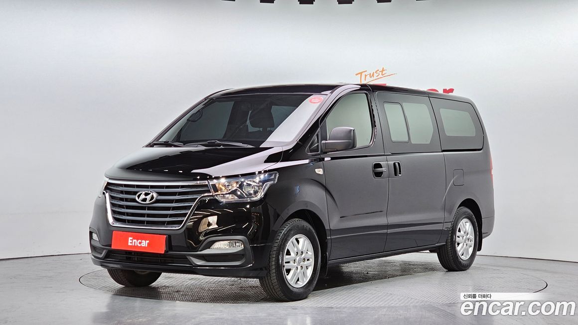 Hyundai Starex 2019