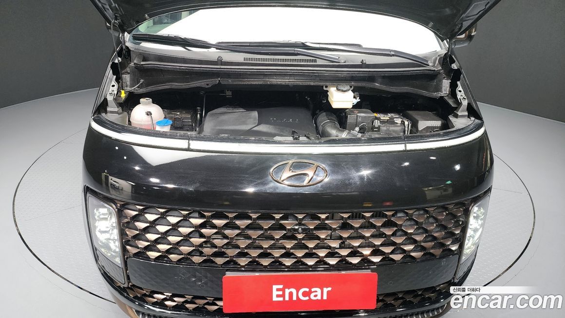Hyundai Staria 2023