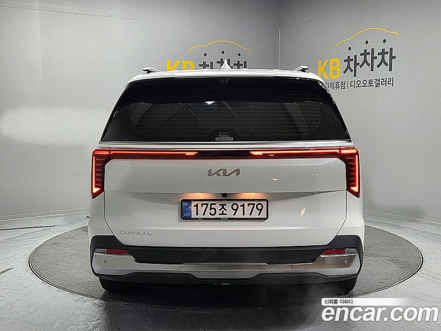 Kia Canival 2025