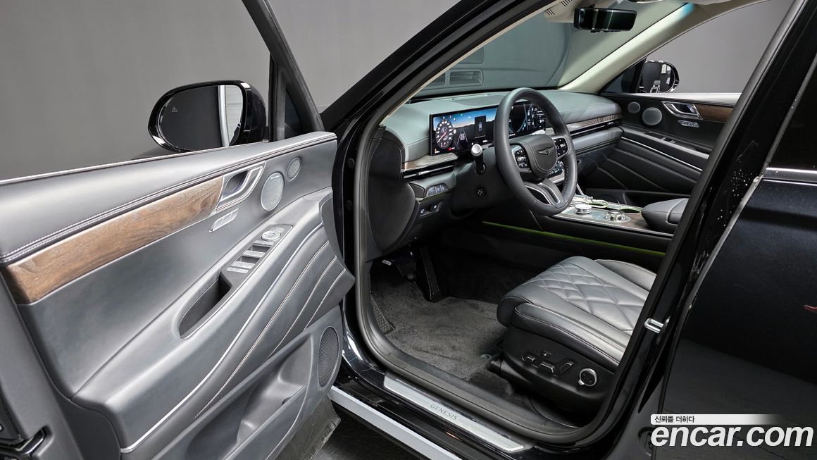 Genesis GV80 2025
