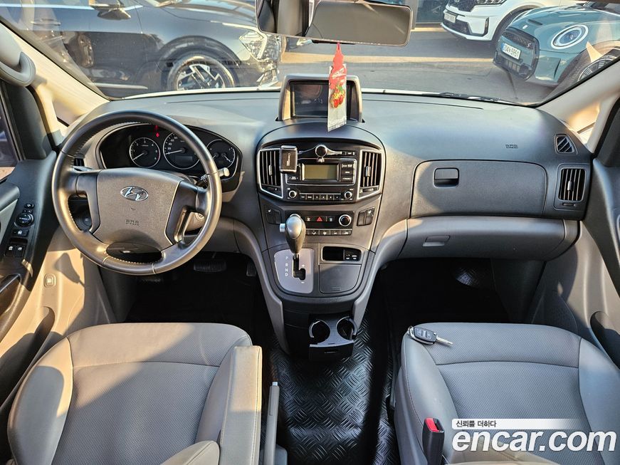 Hyundai Starex 2019