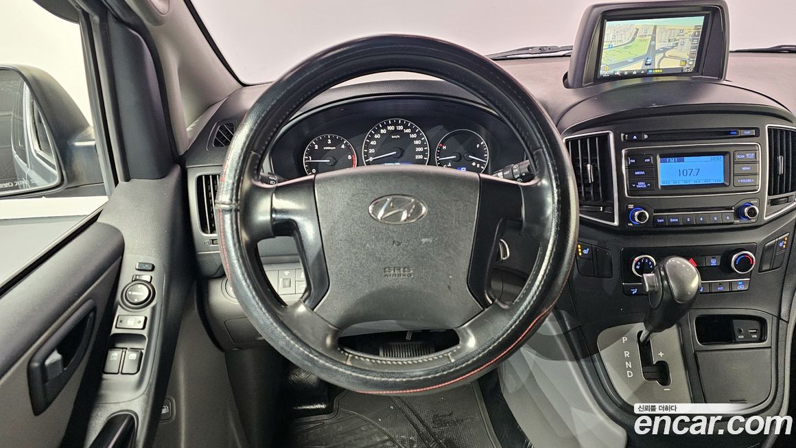 Hyundai Starex 2019