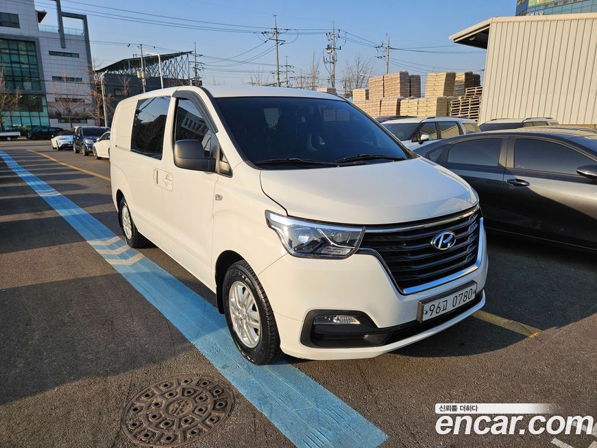 Hyundai Starex 2019
