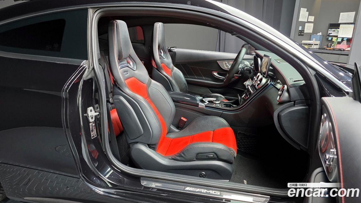 Mercedes-Benz C-Class 2017