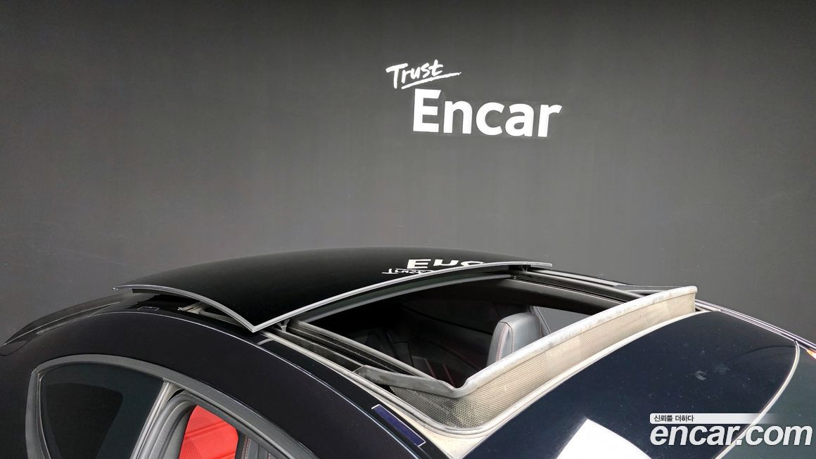 Mercedes-Benz C-Class 2017