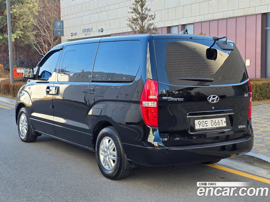 Hyundai Starex 2017