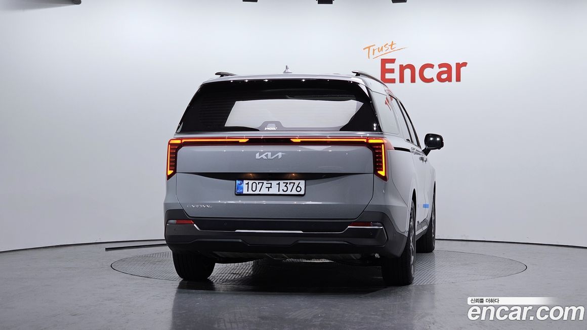 Kia Canival 2025