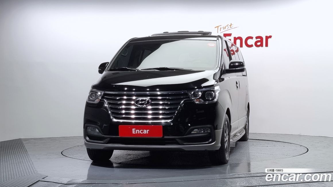 Hyundai Starex 2019