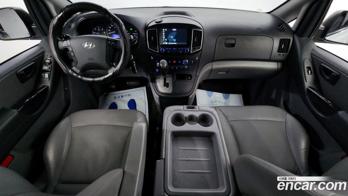 Hyundai Starex 2019
