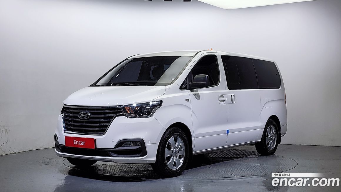 Hyundai Starex 2019