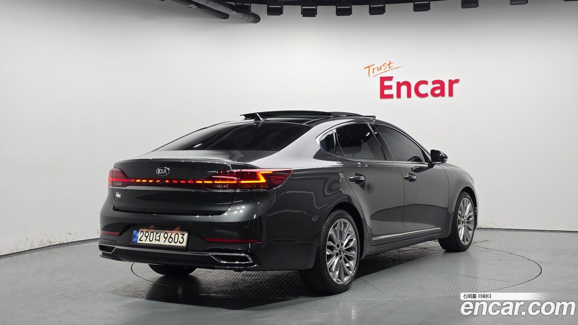 Kia K7 2021