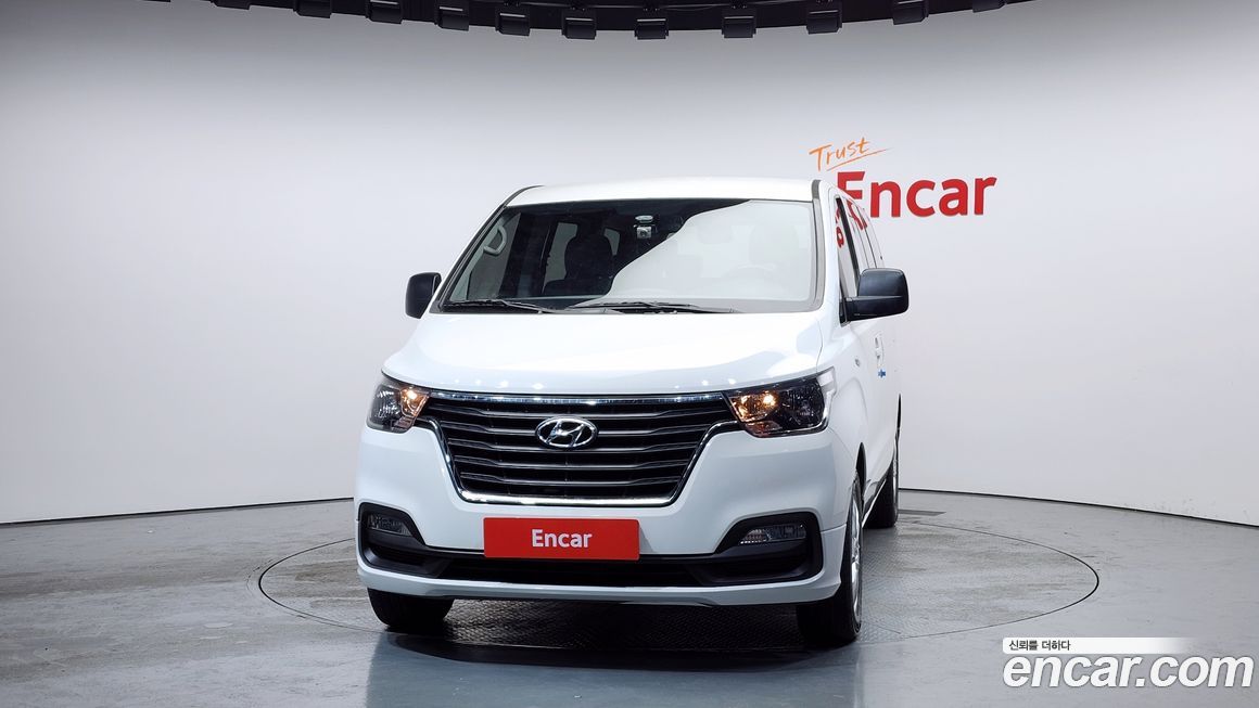 Hyundai Starex 2019