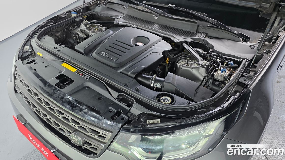 Land Rover Discovery 2018