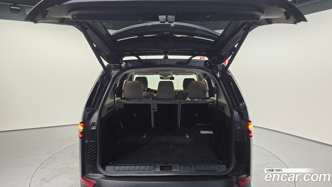 Land Rover Discovery 2018