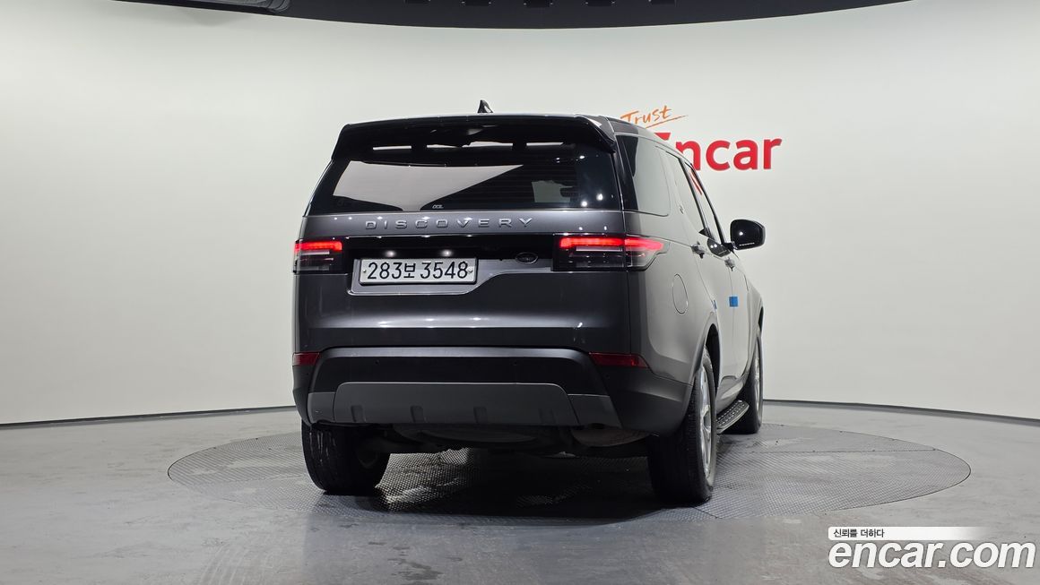 Land Rover Discovery 2018