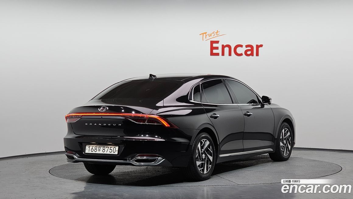 Hyundai Grandeur 2022