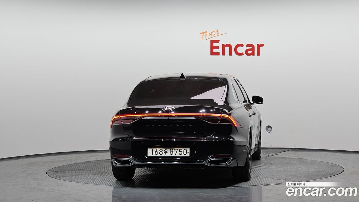 Hyundai Grandeur 2022