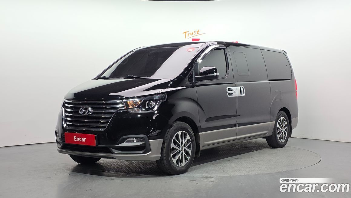 Hyundai Starex 2019