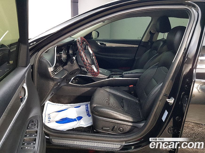 Hyundai Grandeur 2021