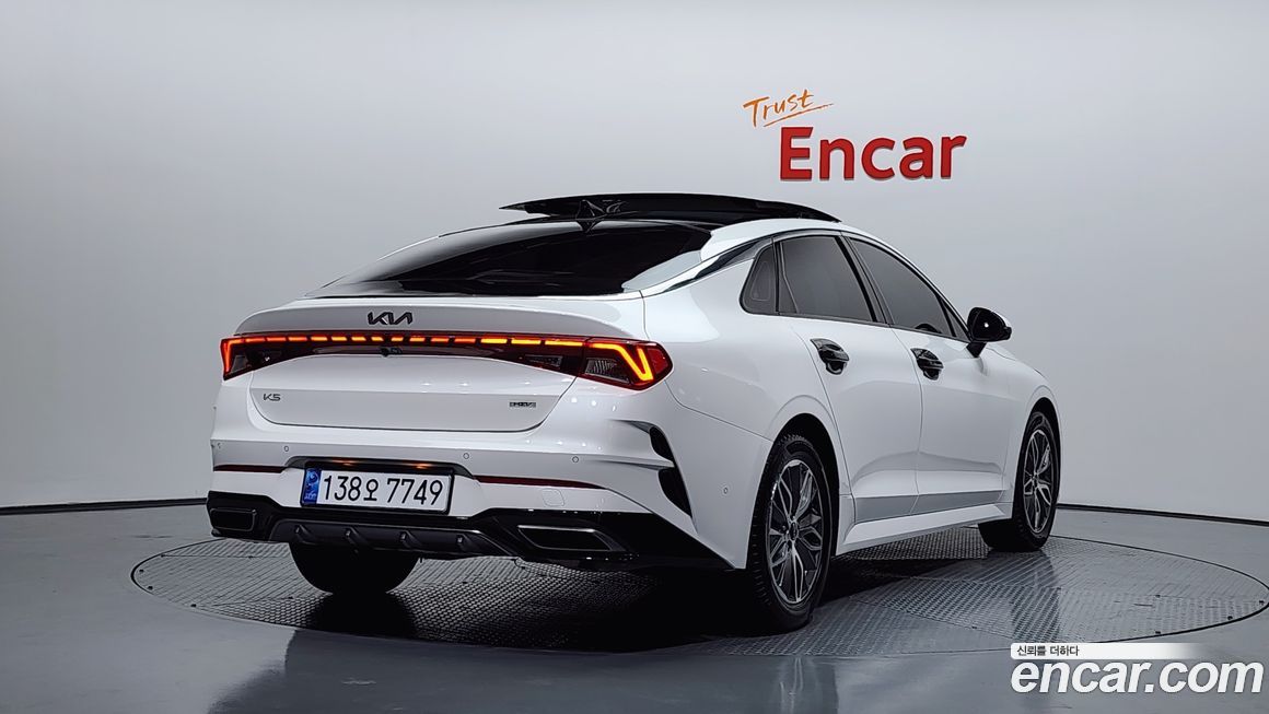 Kia K5 2023
