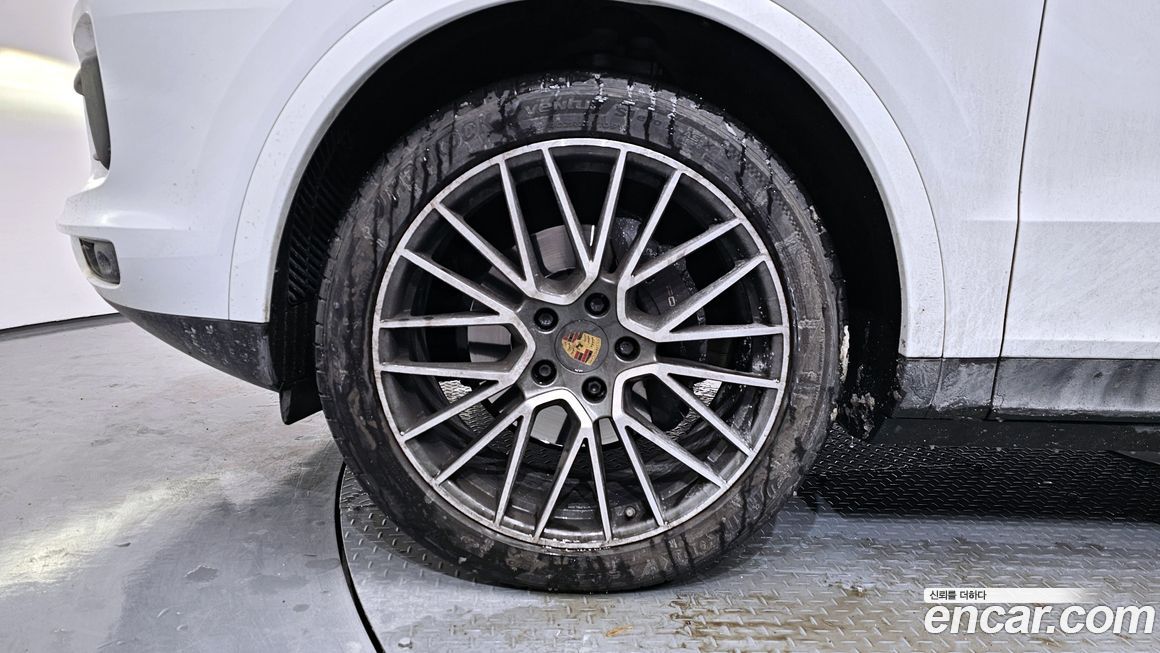 Porsche Cayenne 2020