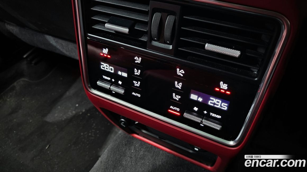 Porsche Cayenne 2020