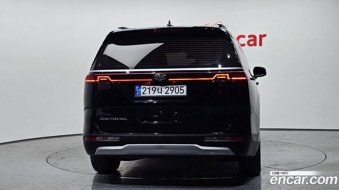 Kia Canival 2021