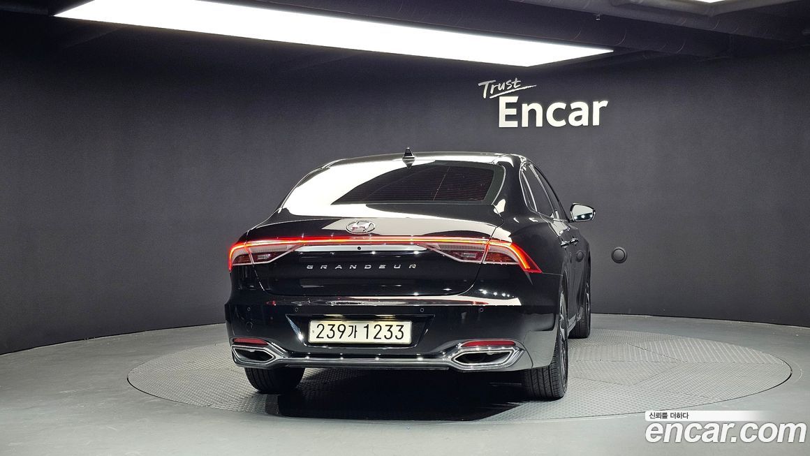 Hyundai Grandeur 2022