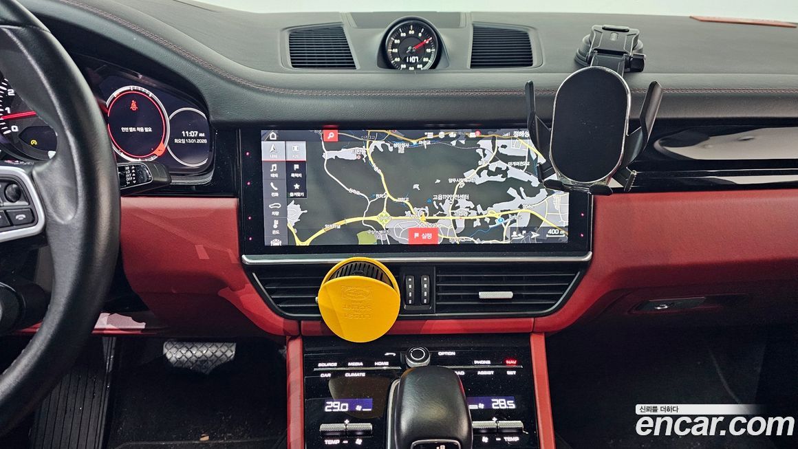 Porsche Cayenne 2020