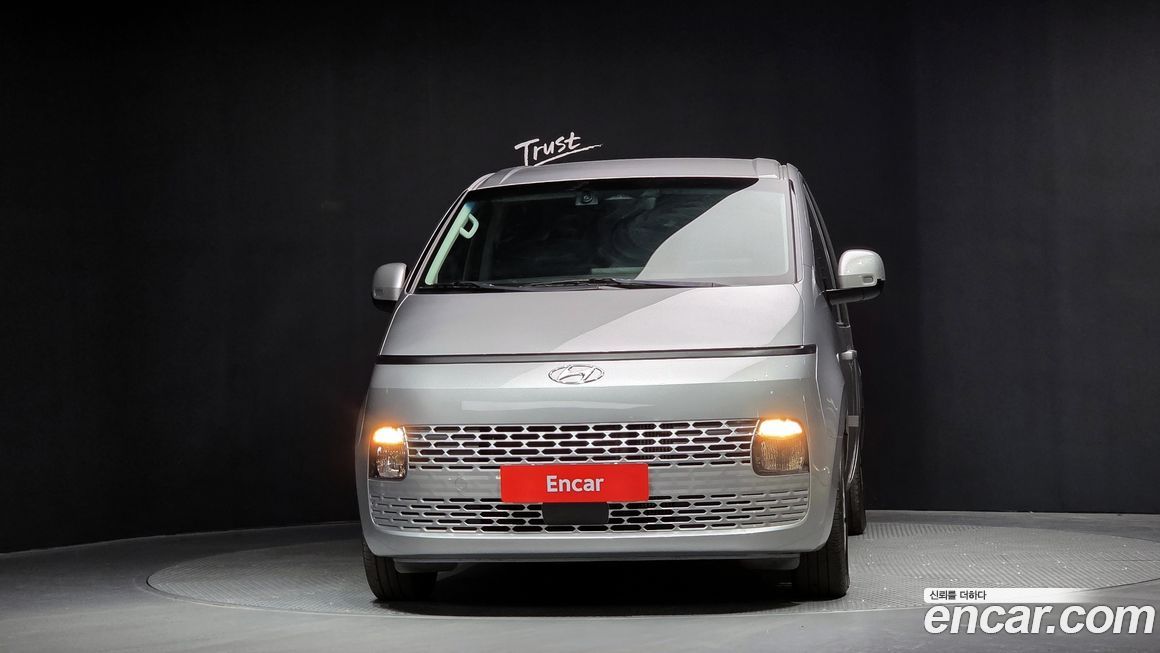 Hyundai Staria 2023