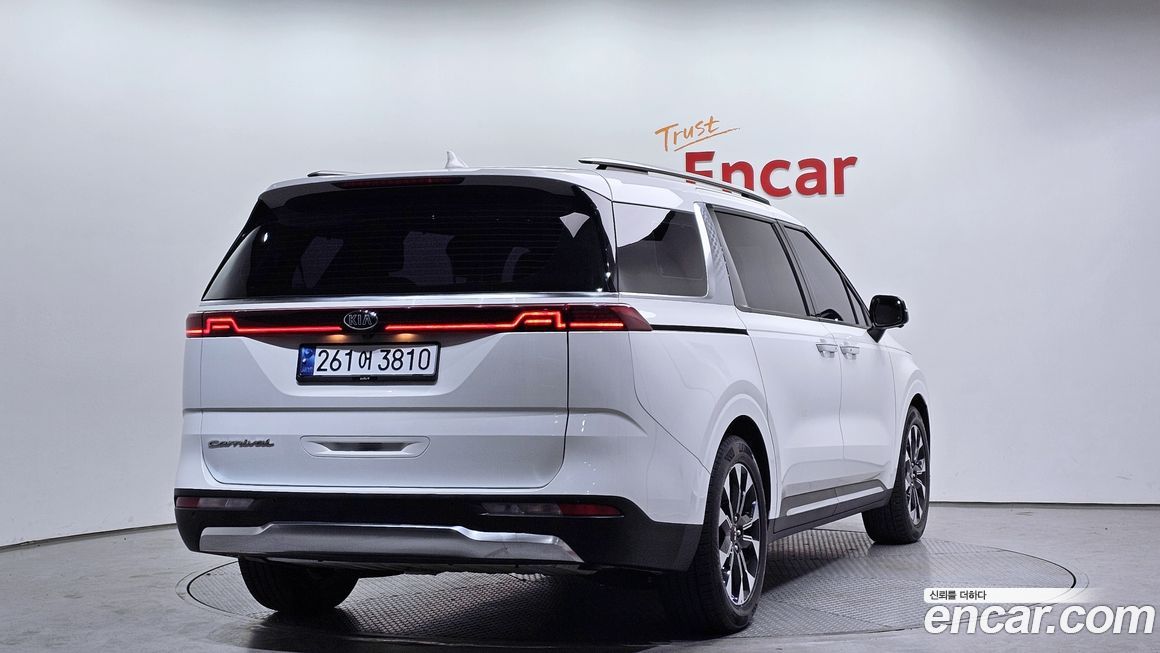 Kia Canival 2021