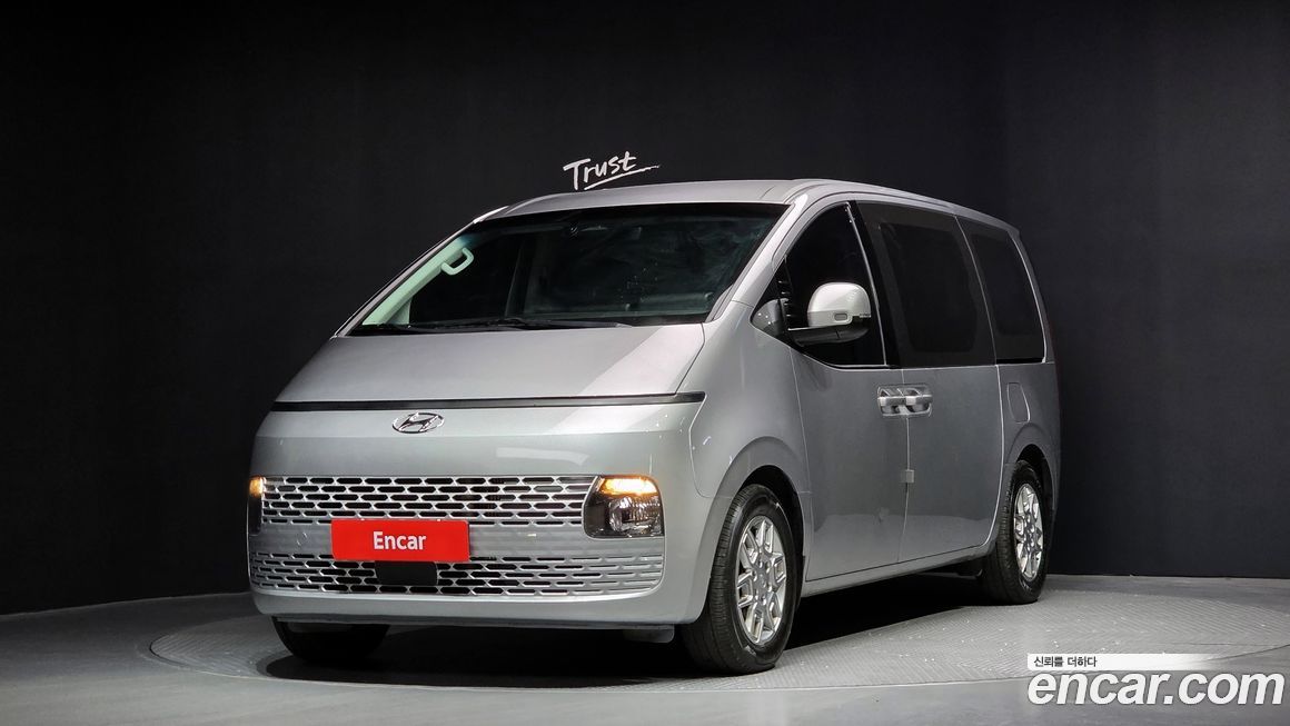 Hyundai Staria 2023