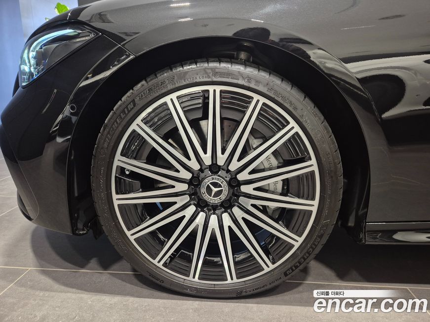 Mercedes-Benz CLE-Class 2025