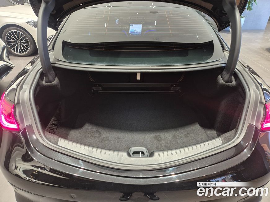 Mercedes-Benz CLE-Class 2025