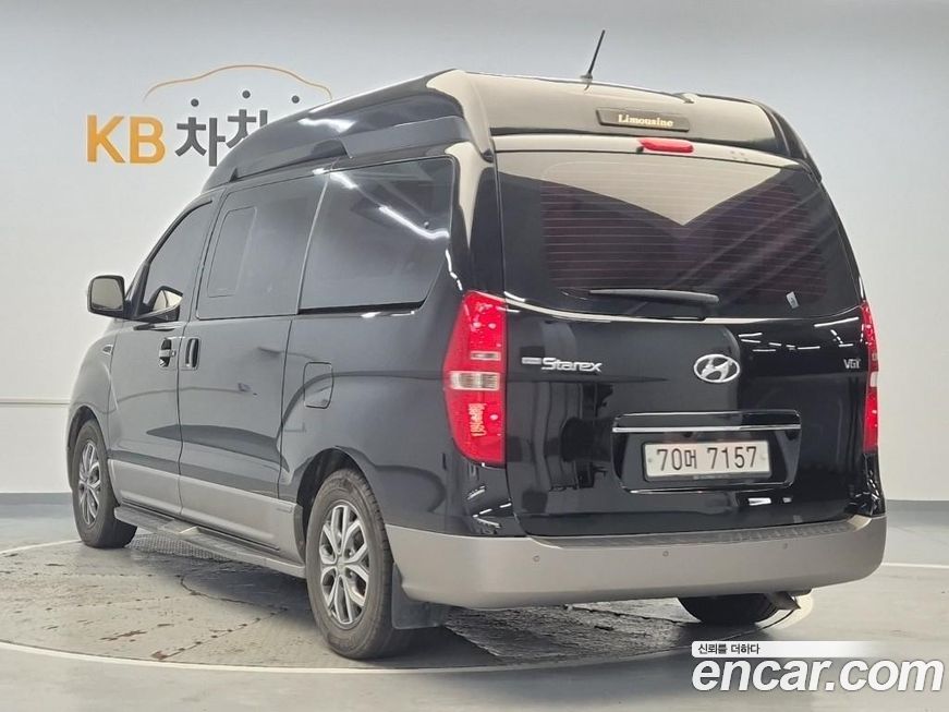 Hyundai Starex 2016