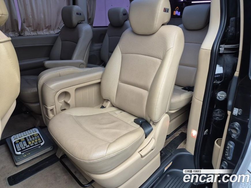 Hyundai Starex 2016