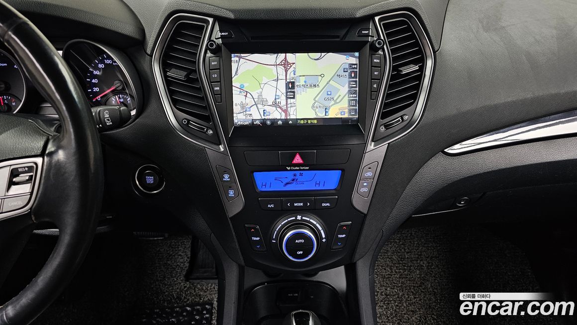 Hyundai Santafe 2015