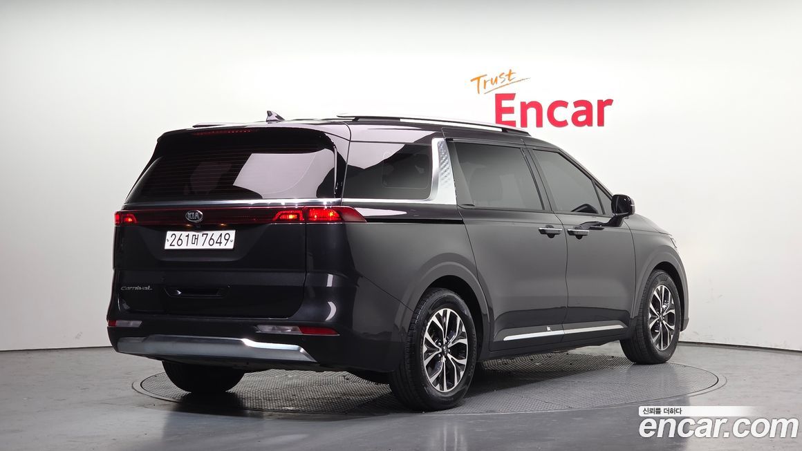 Kia Canival 2021