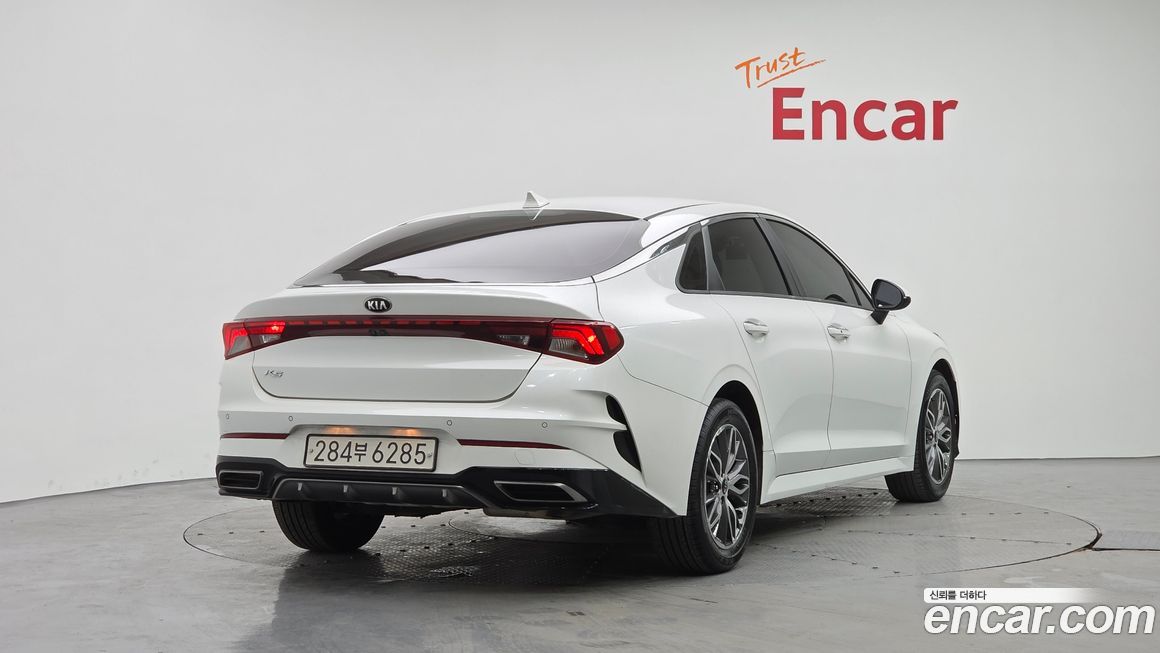 Kia K5 2021