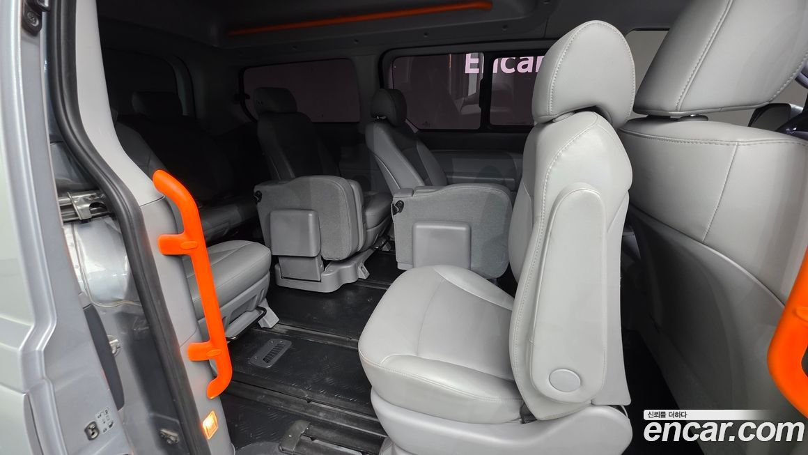 Hyundai Starex 2019