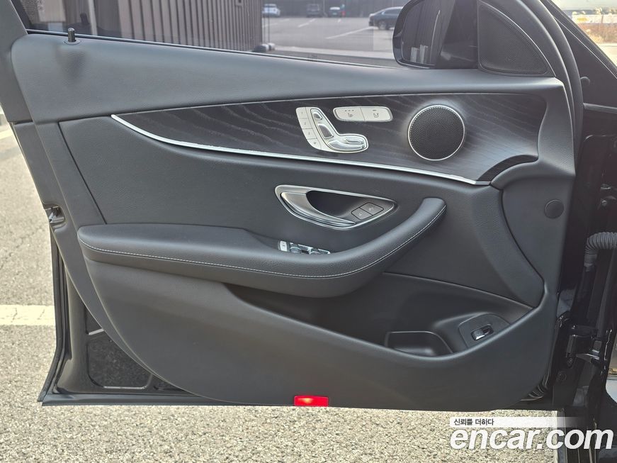 Mercedes-Benz E-Class 2018