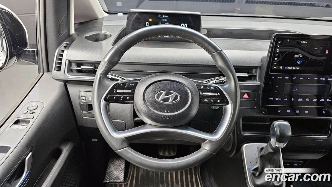 Hyundai Staria 2023