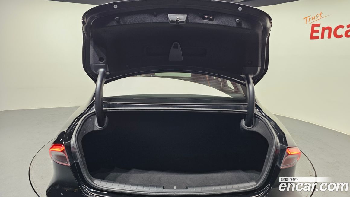 Hyundai Grandeur 2021